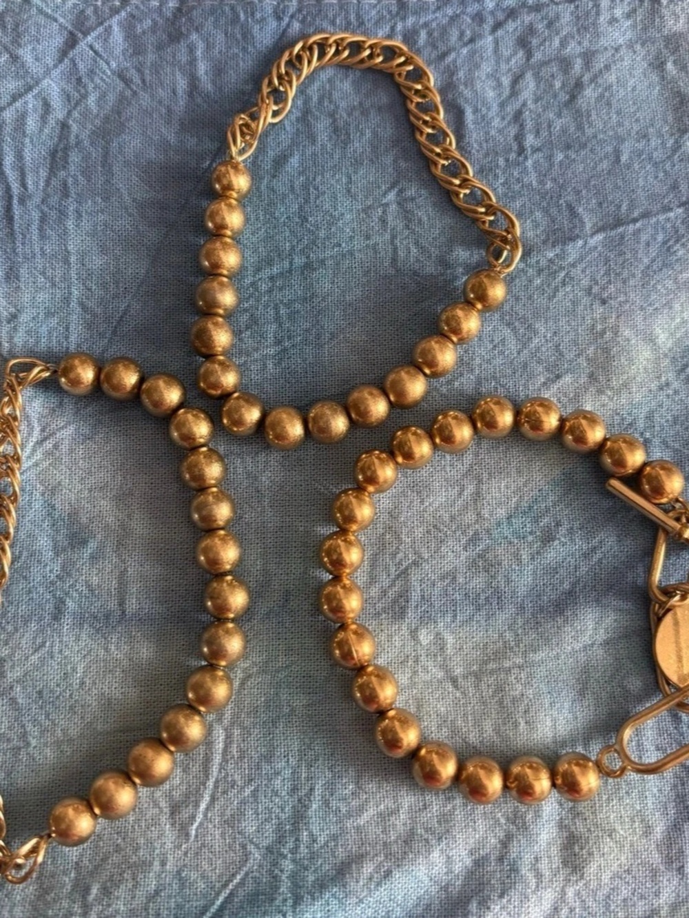 Beaded Chain Bracelet in Gold Like New
